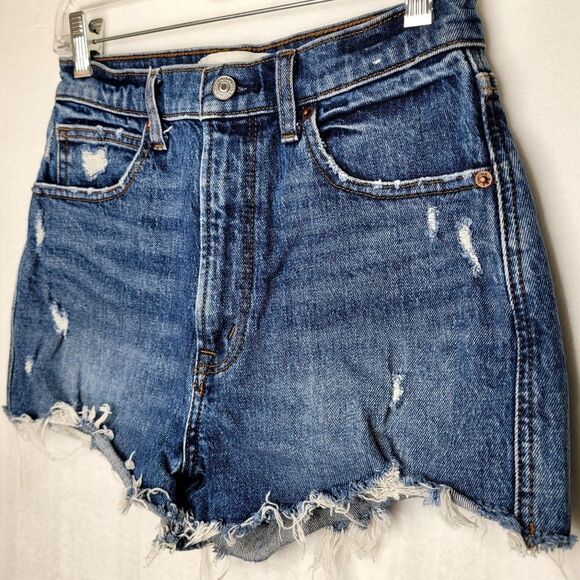 Abercrombie & Fitch Ultra High Rise Mom Shorts Size 26 - Picture 2 of 4